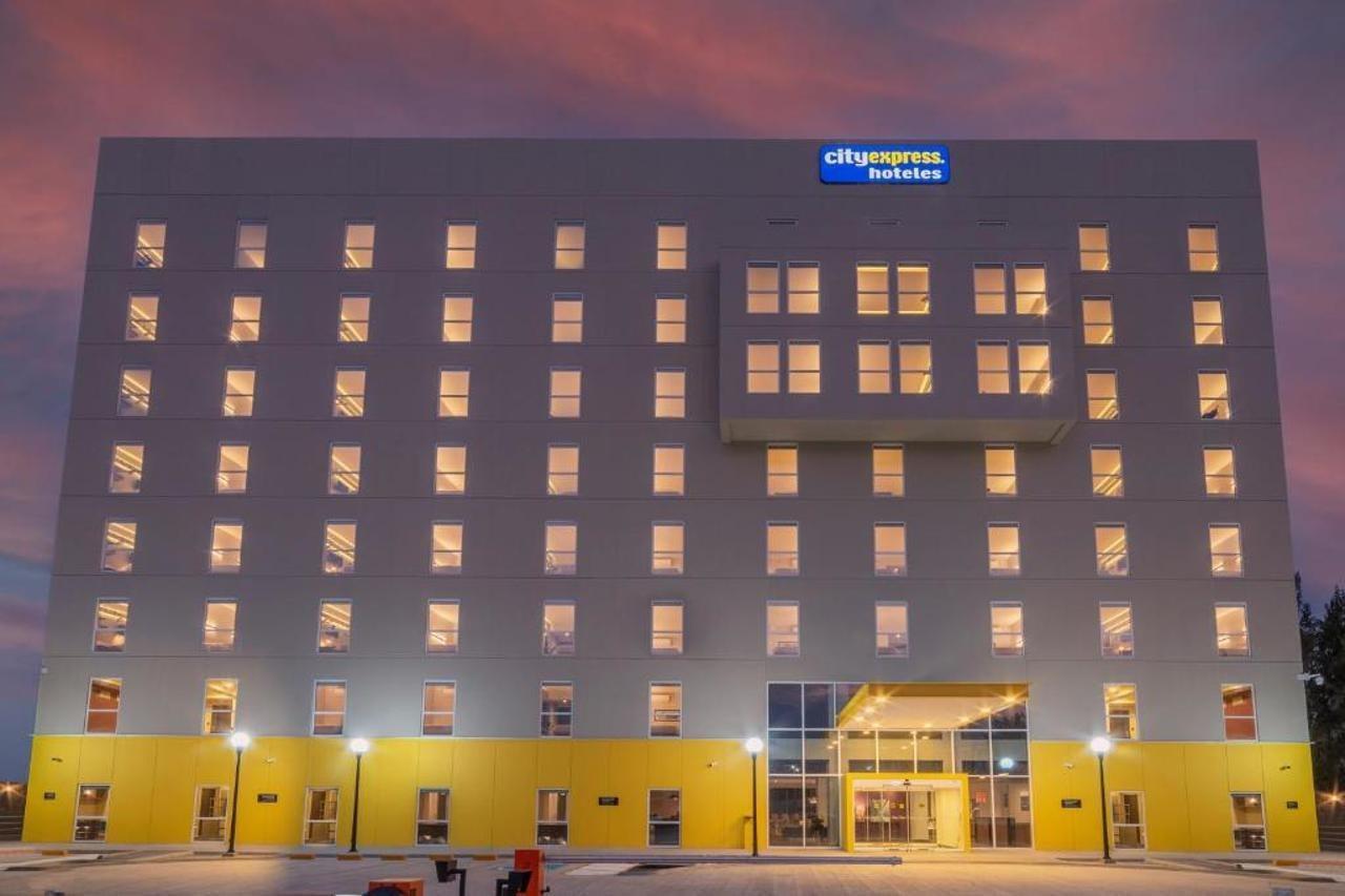 City Express By Marriott Caborca Heroica Caborca エクステリア 写真